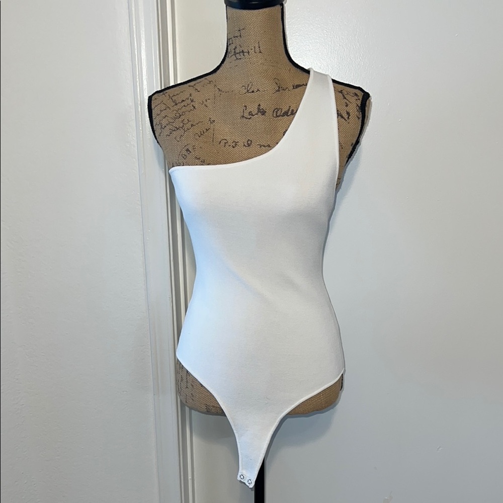 Stylish White One-Shoulder Forever 21 Bodysuit